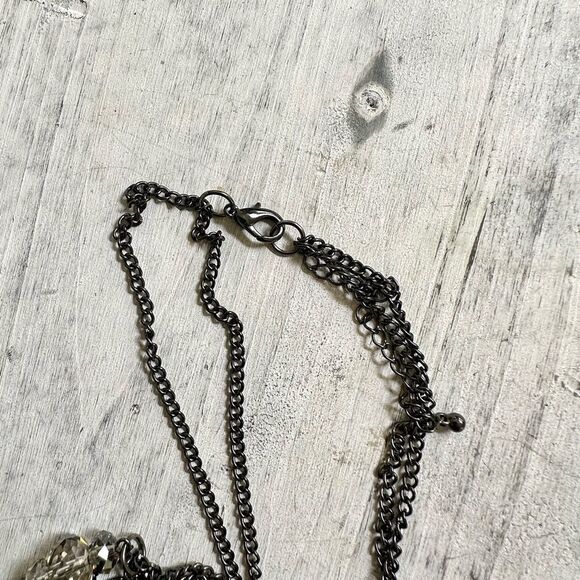 Grey long multi chain crystal necklace - Picture 7 of 10